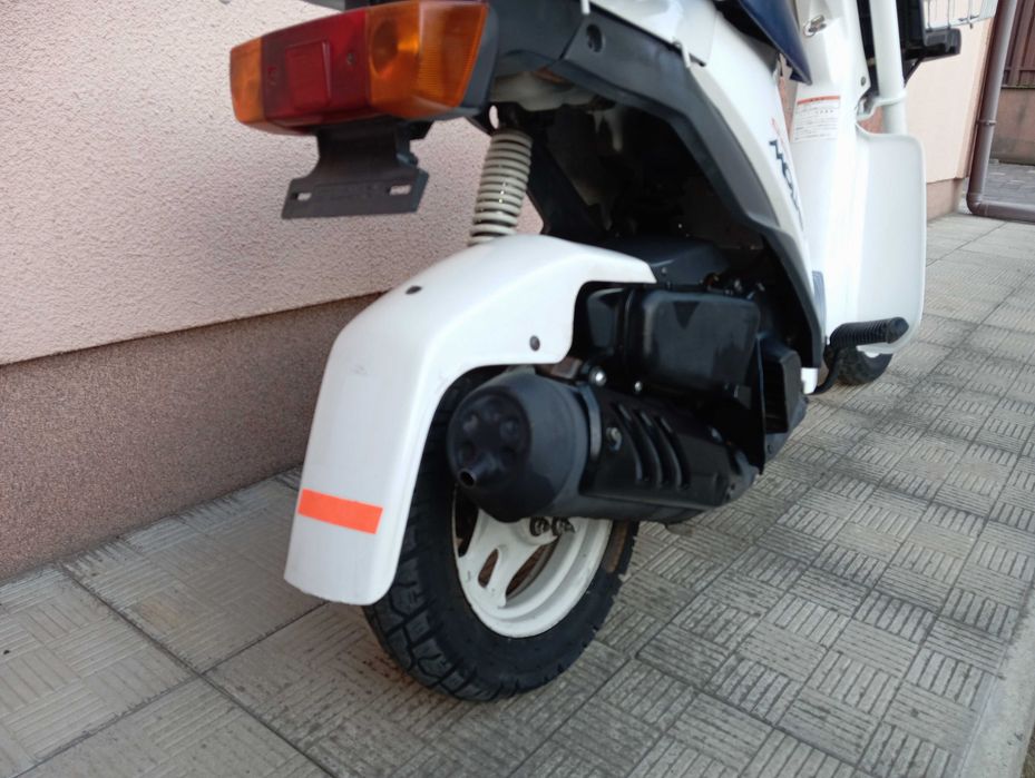Suzuki Mollet грузовий скутер