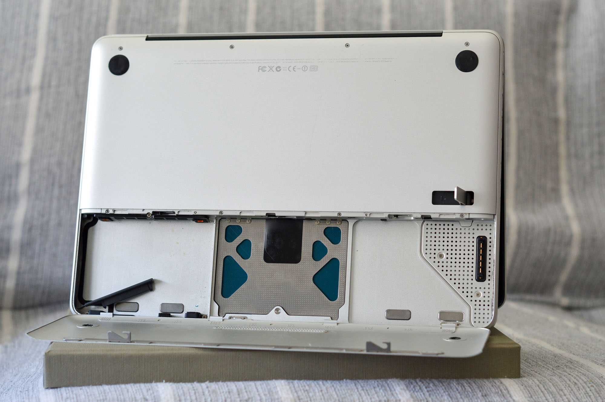 Macbook 13'' 2008 - MOTHERBOARD QUEIMADA