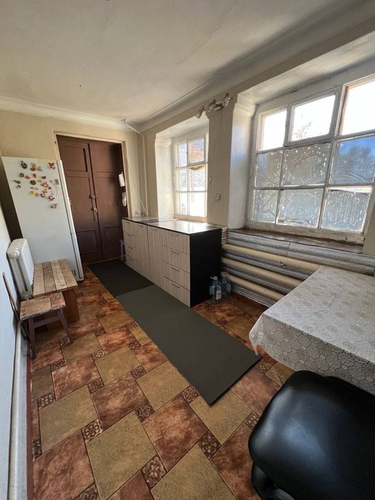 Сдам 3-и комнаты в 5-ти комнатной квартире на Кичкасе