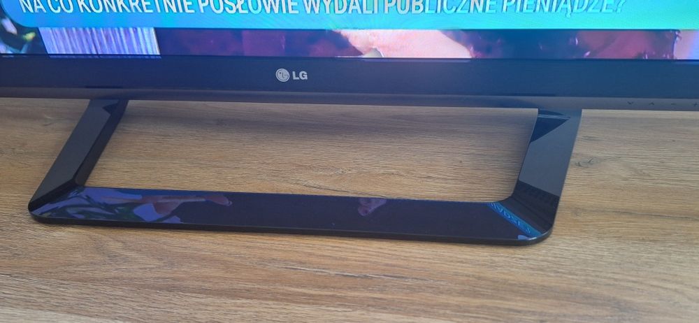 Telewizor LG LED Cinema 3D Smart TV 47LM620S