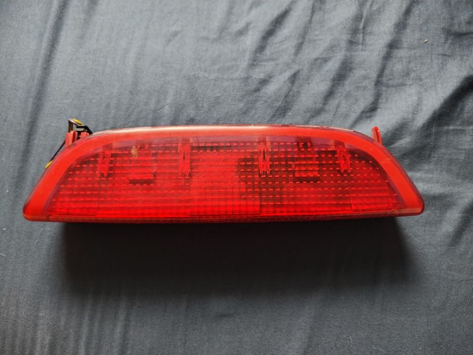 Lampa trzeciego stopu - Peugeot 307 kombi