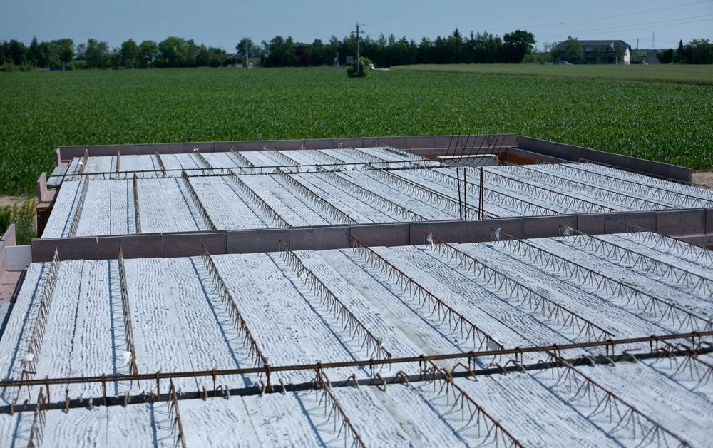 Stemple budowlane, szalunki- stropy panelowe, gęstożebrowe - Pilzno