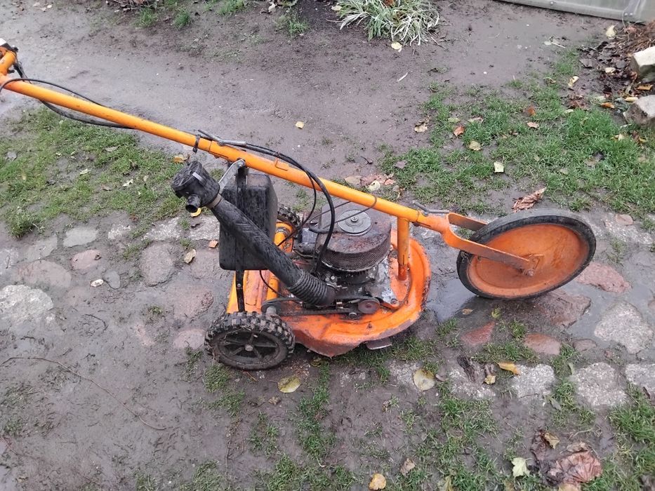 Traktorek john deere 188