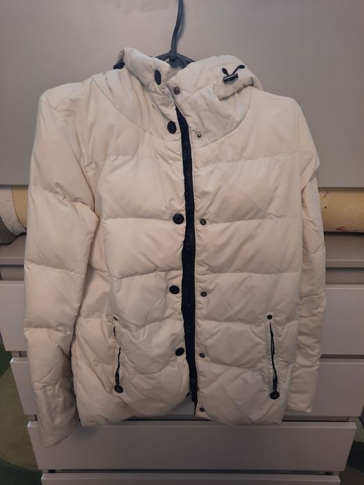 Жіноча курточка Colin's xs-s