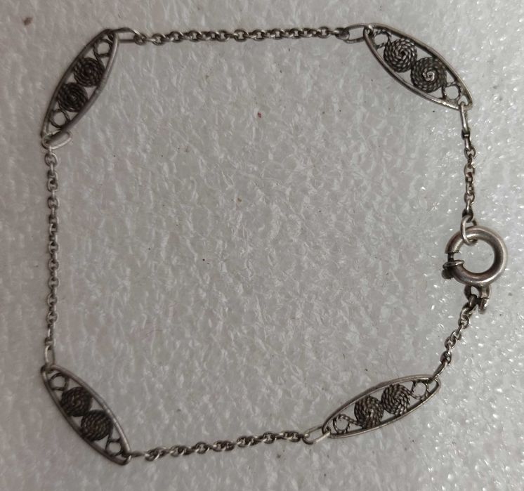 Pulseira de prata contrastada