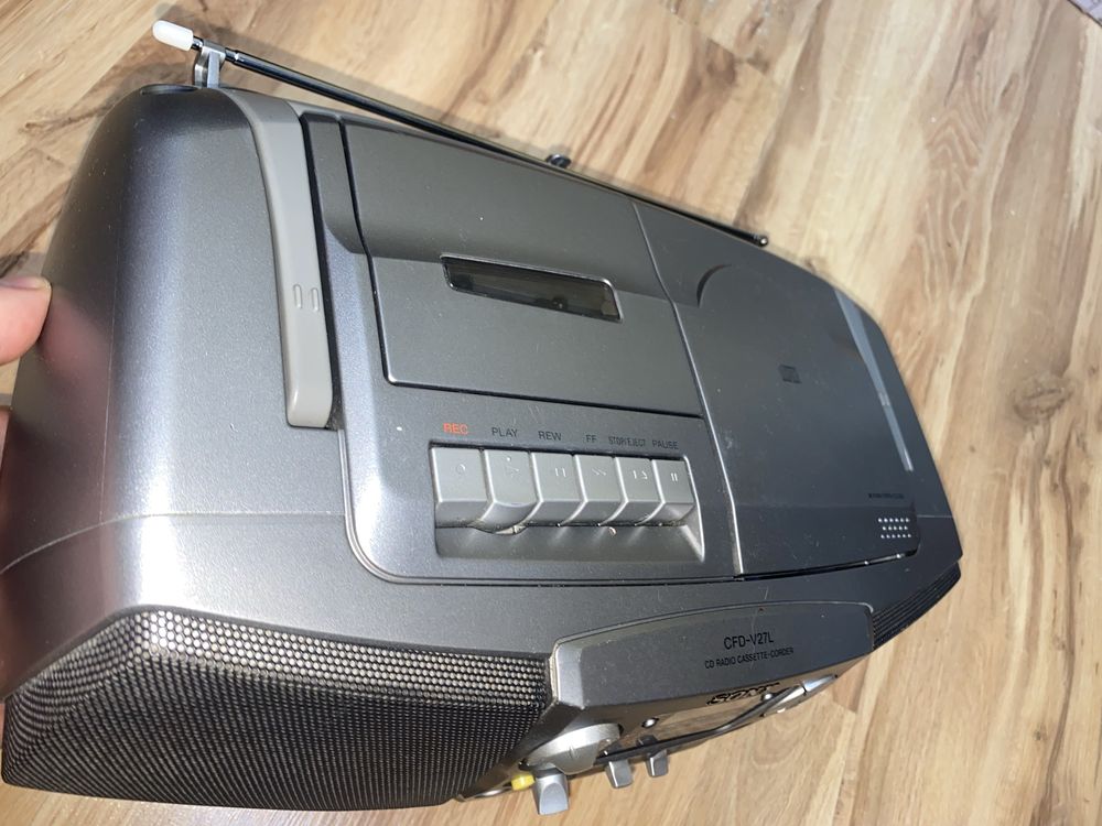 Radiomagnetofon Sony CFD-V27L - 100% sprawny,  klasyk - retro lata 90