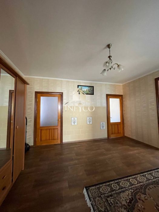 Будинок на продаж