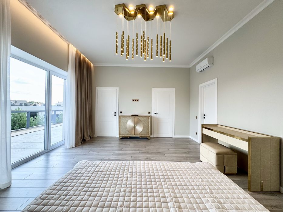 Продаж НОВОГО будинку 220 м2  с. Крушинка КМ Green Town Одеська траса