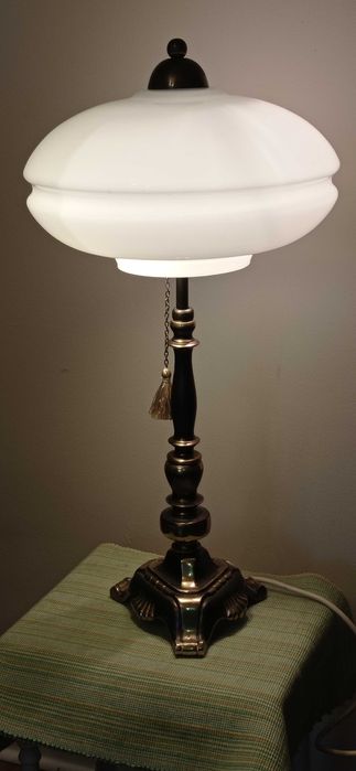 Mosiężna lampka nocna