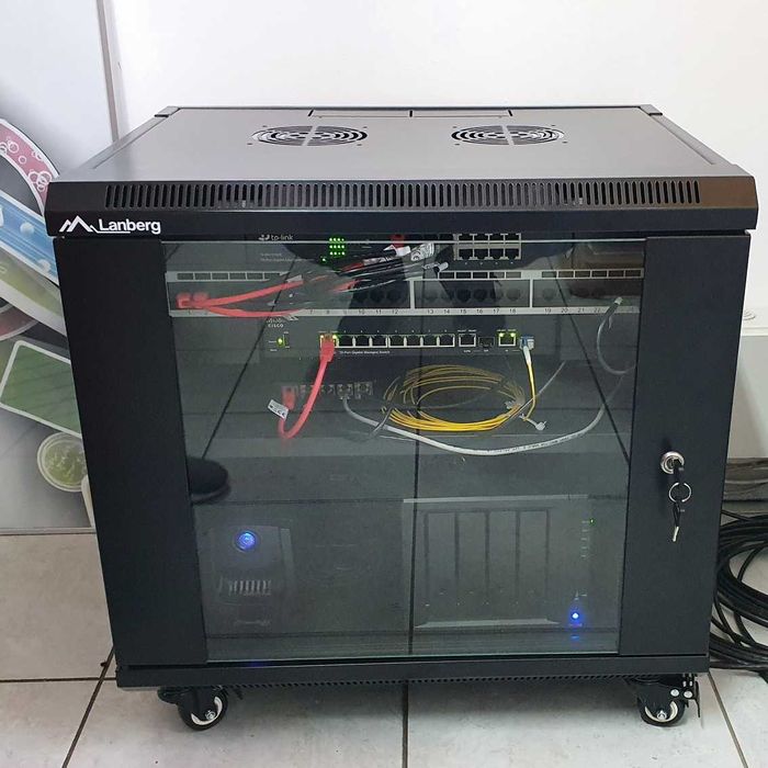 Informatyk, obsługa IT firm, usługi IT, serwis, sieci, kopie zapasowe