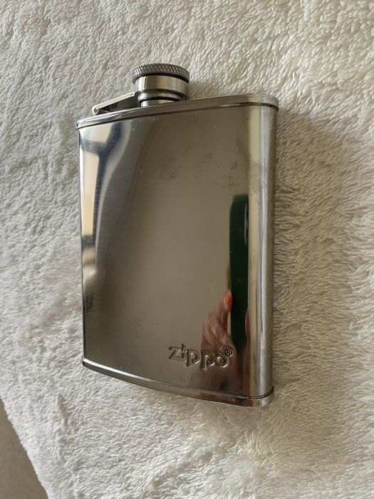 Garrafa de bolso Zippo whiskey ou outra bebida