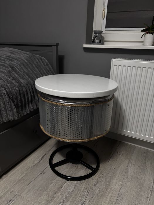 Stolik w stylu retro