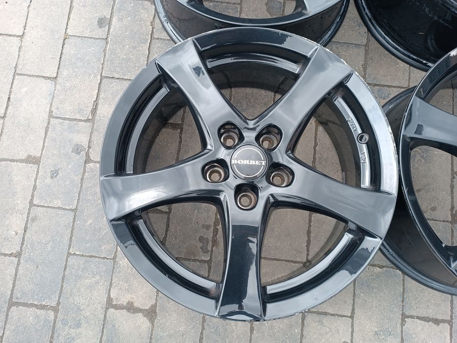 Felgi Alu BORBET do VW Golf V VI VII Touran Seat Altea5x112 ET48 7J17