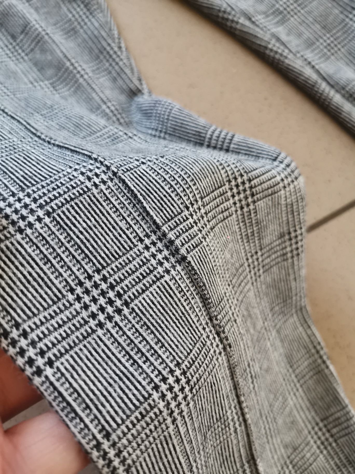 Obcisłe eleganckie legginsy damskie Zara kratka pepitka wysoki stan