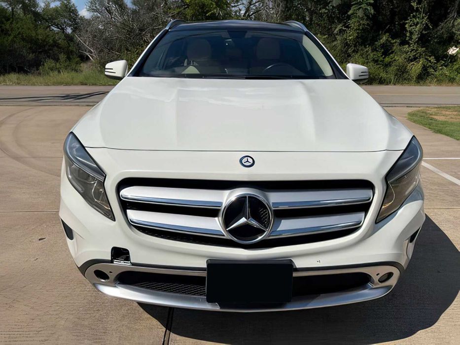 Mercedes-Benz GLA 250      2015