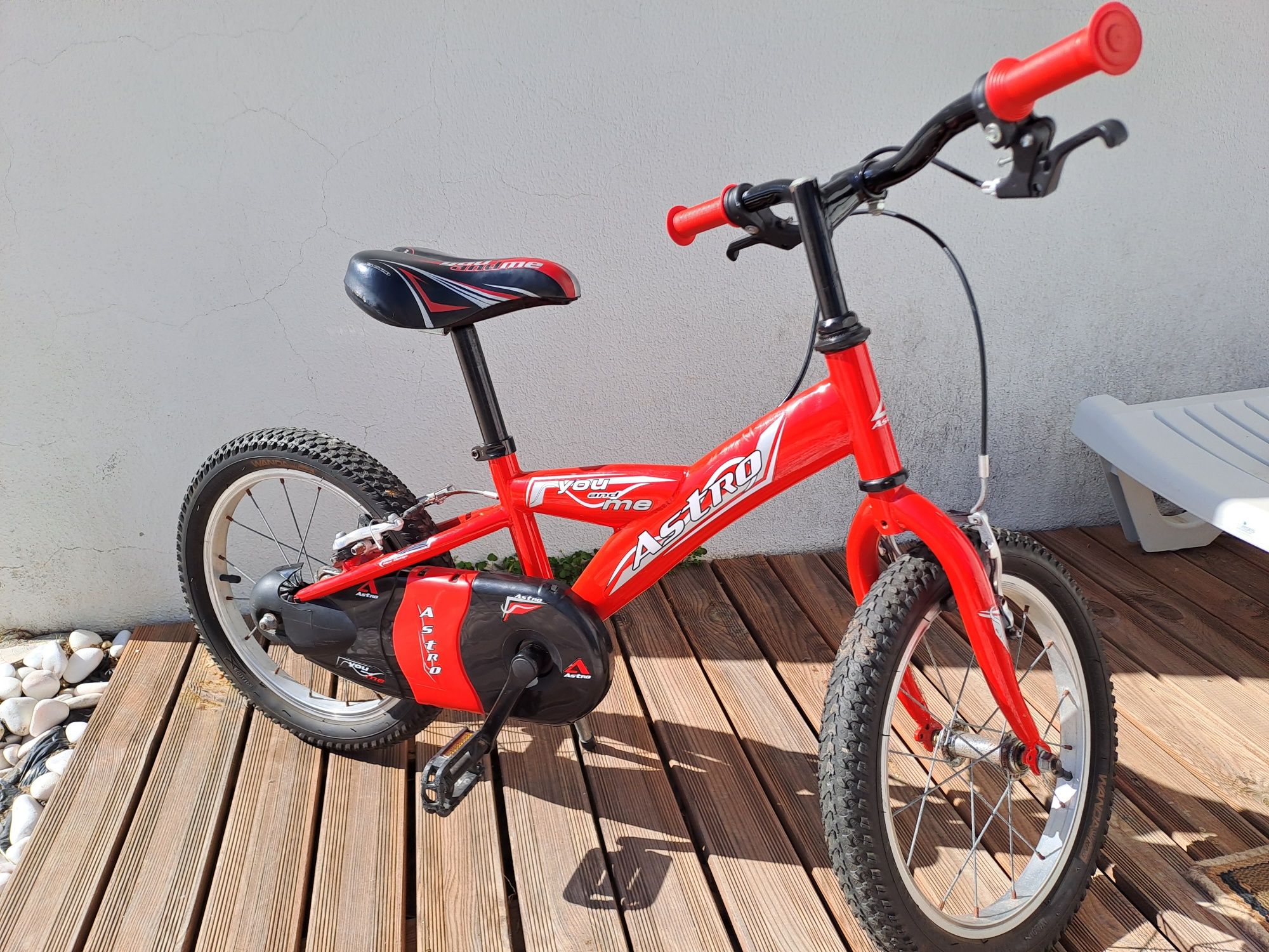 Bicicleta Astro - criança (preço + baixo))