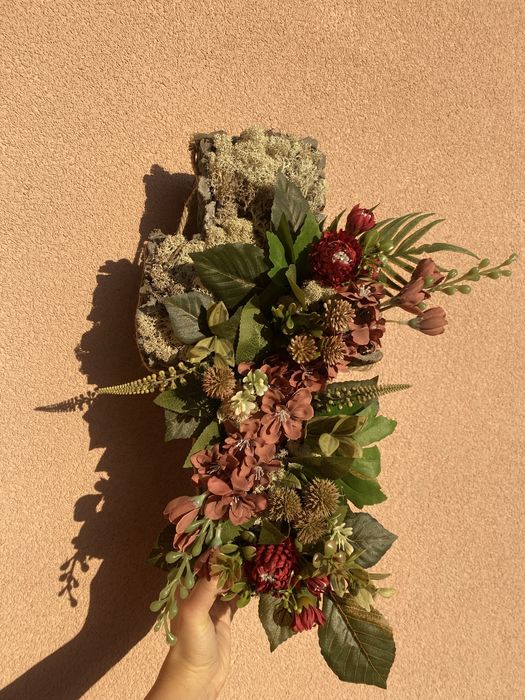 Dekoracja nagrobna recznie robiona - krzyż