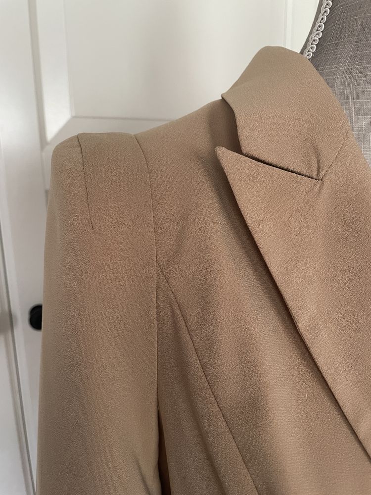 Żakiecik w stylu Balmain XS/S