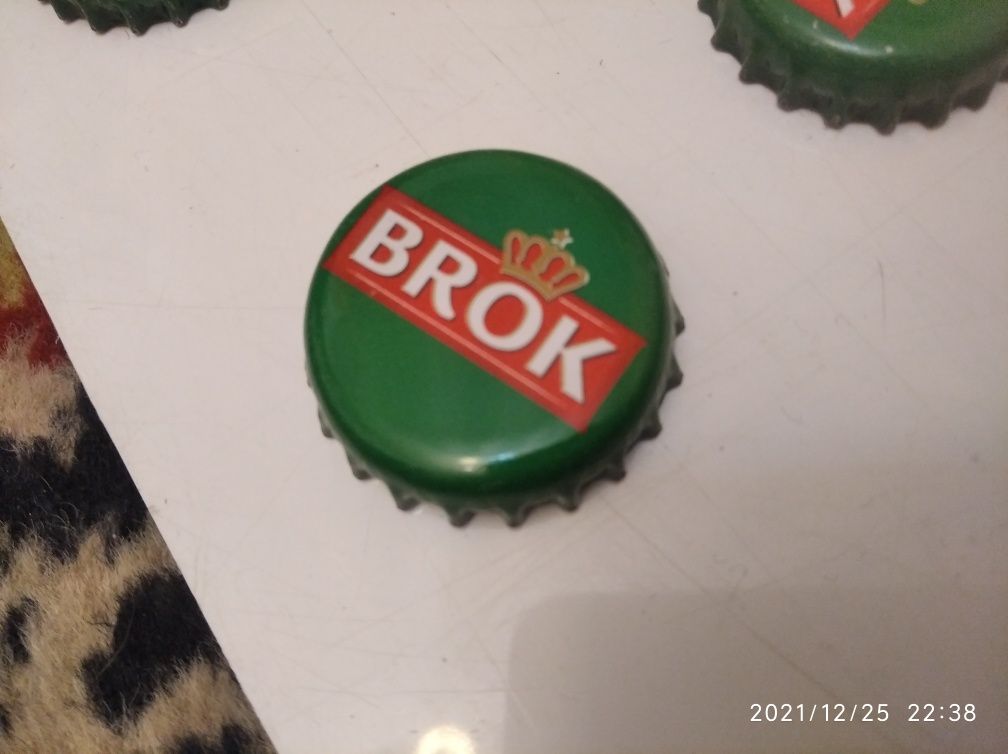 Płyta CD Brok i 93szt Kolekcjonerskie Kapsle Brok Sambor Premium Expor