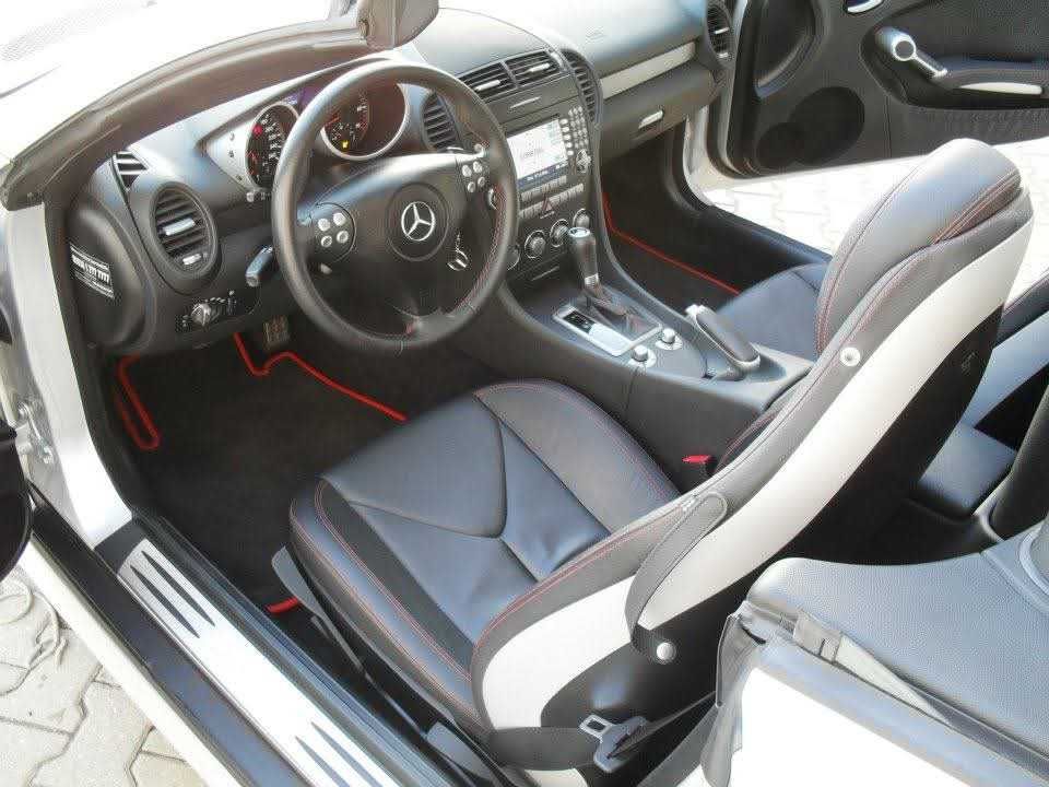 Mercedes SLK 280 AMG, único