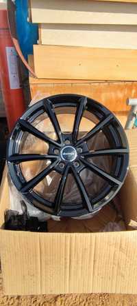 Felgi wheelworld WH28*19 Cali*5x112*ET35