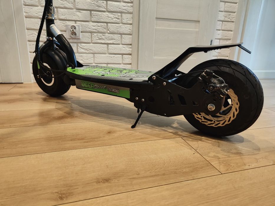 Hulajnoga elektryczna UberScoot S300W