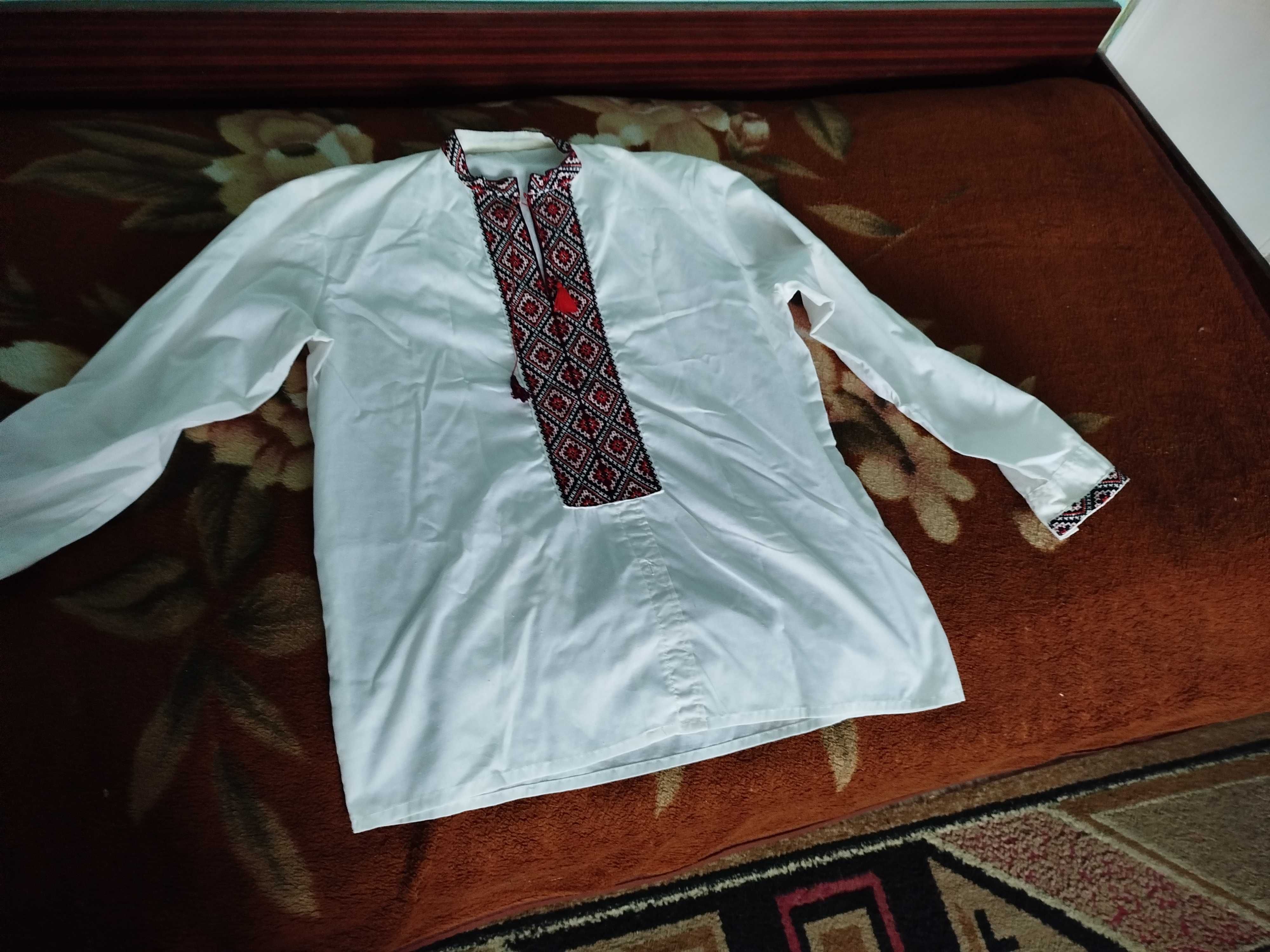 Продам сорочку вишивану чоловічу