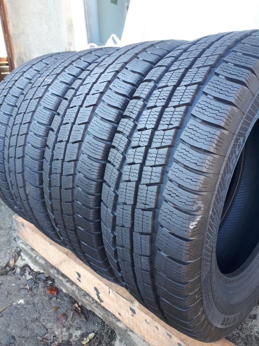 Зимові шини 225/65 R16 c Paxaro