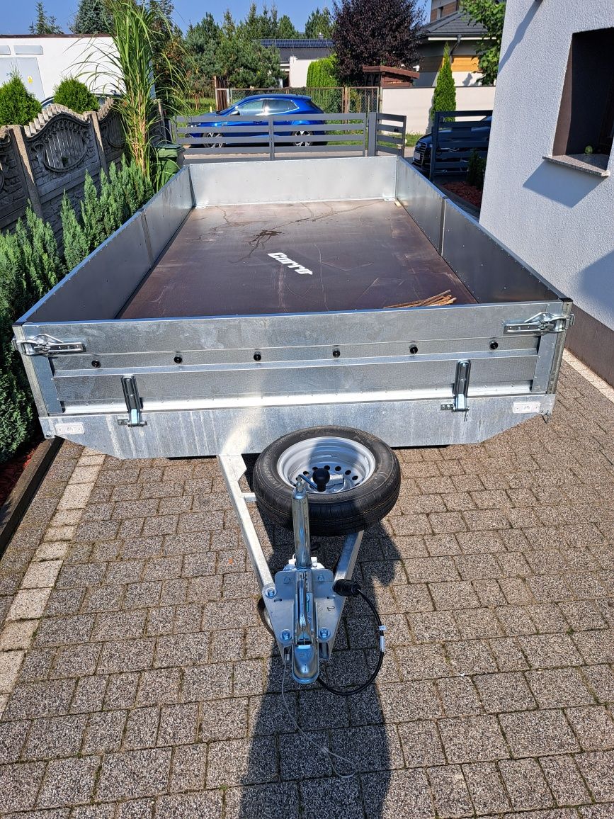 Wynajem przyczepa lekka Kat.B 750kg Platforma. 4 x 2 wypożyczenie