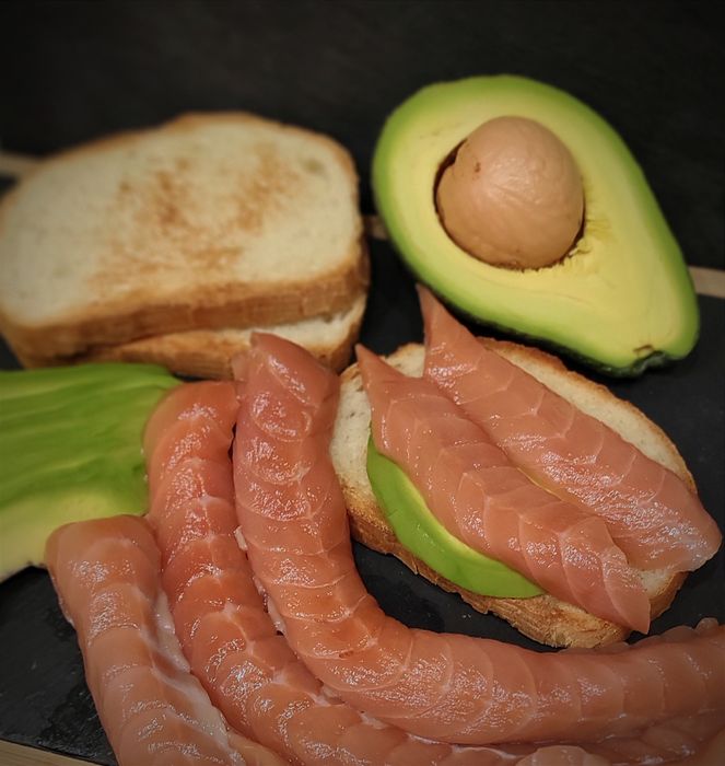 Лосось слайси обрізь спинки слабосолоний упаковка - 250г/500г