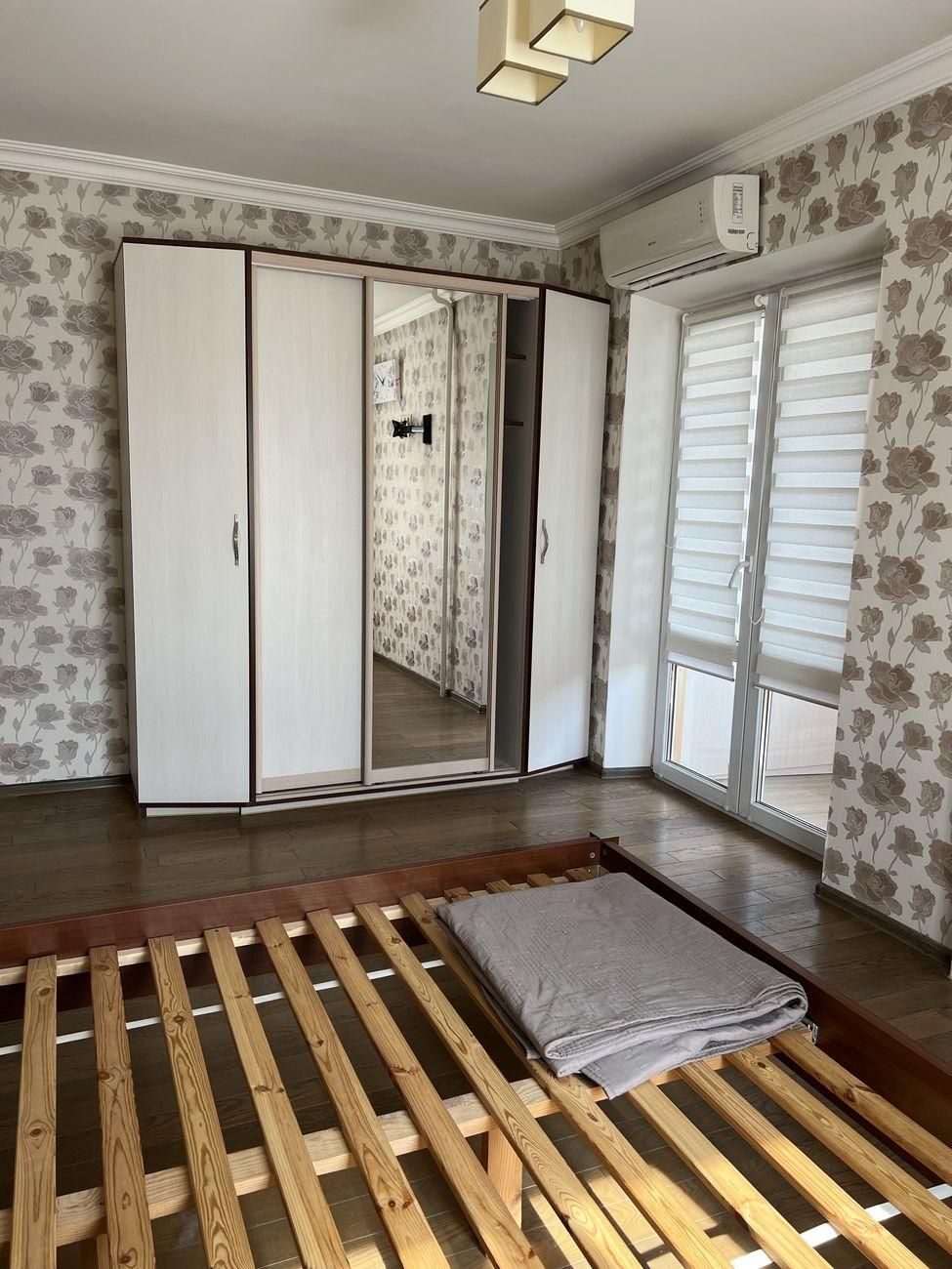 Продам 3-кімнатну квартиру, Березняки, Київ IO
