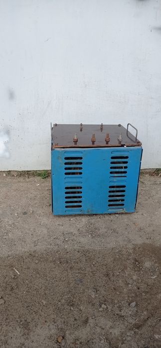 Зварювальний апарат електрозварка сварка