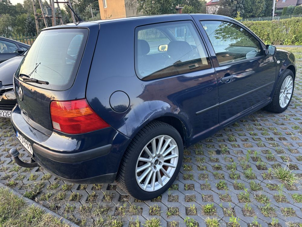 Volkswagen Golf 1.9tdi 2002r