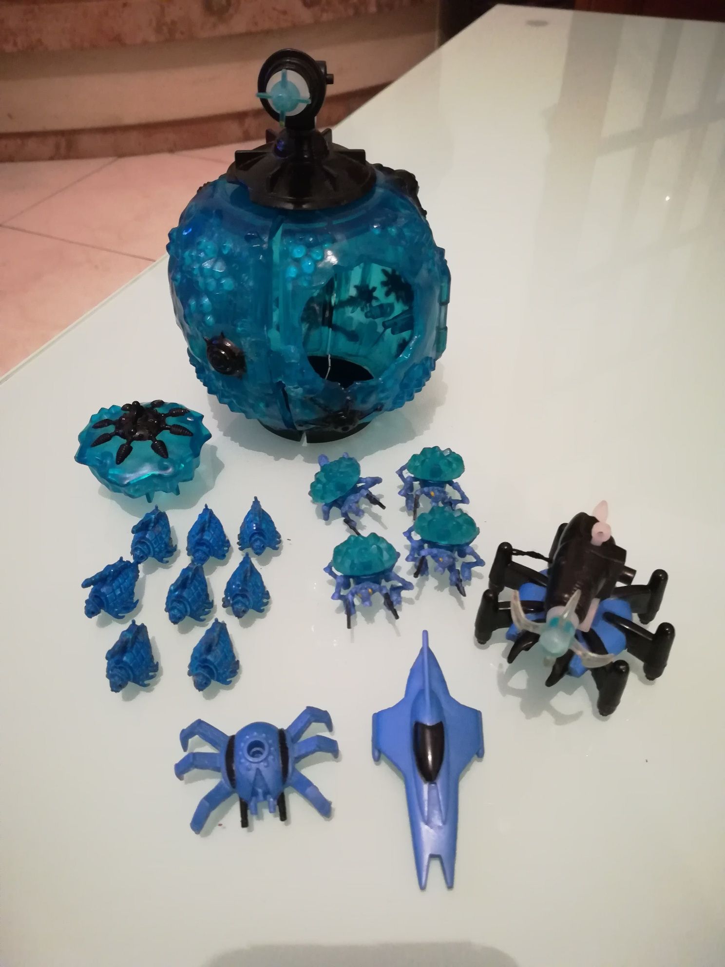 Planet Ice Playset - Trendmasters