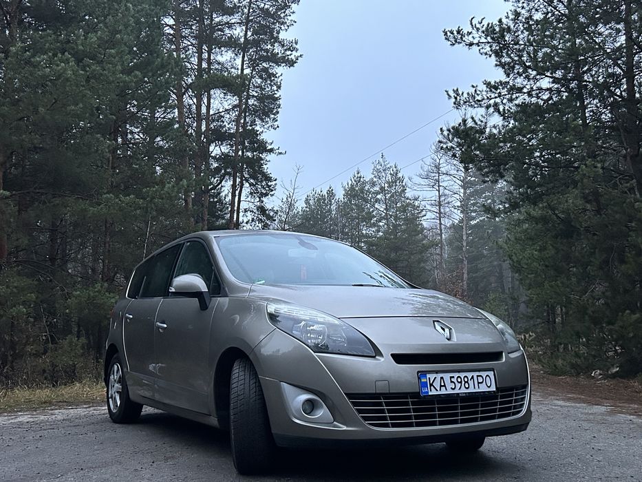 Авто в чудовому стані