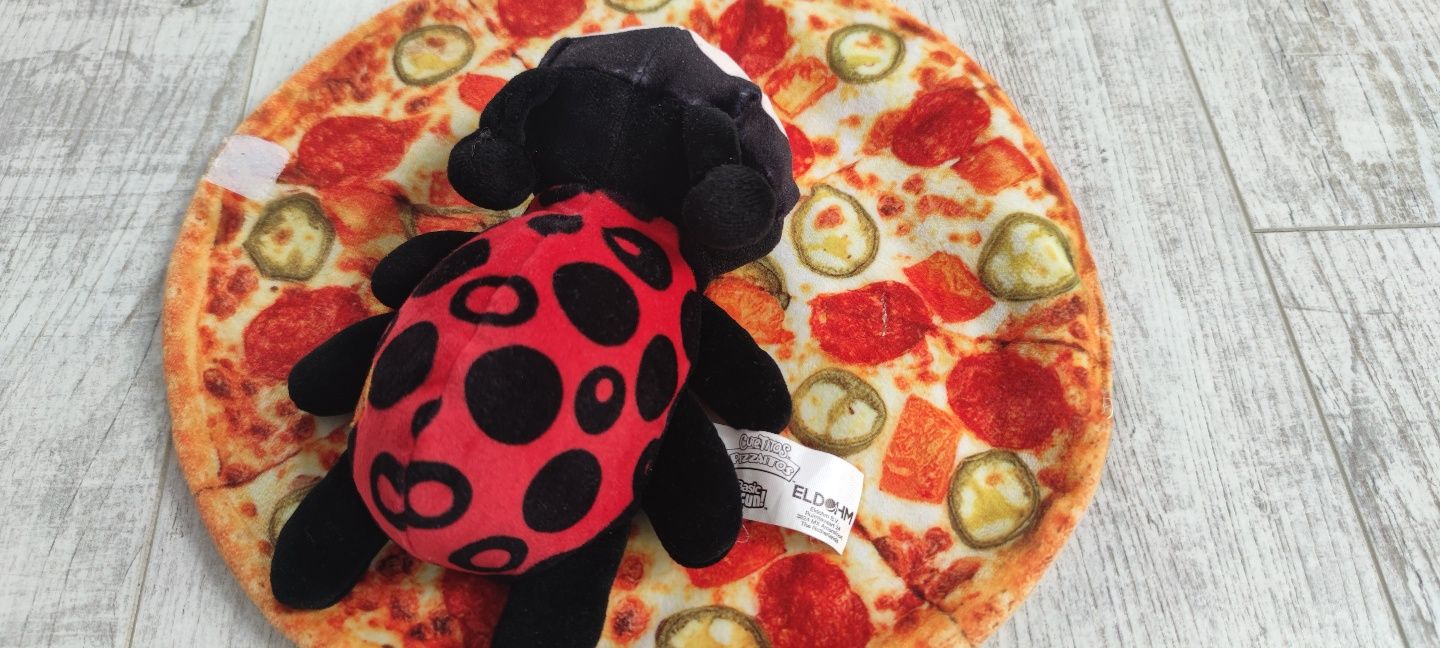 Cutetitos maskotka biedronka pizza pachnąca