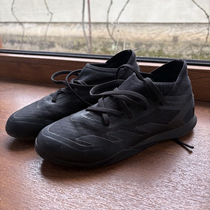 Футзалки Adidas predator