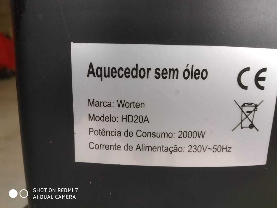 Aquecedor eléctrico Worten HD20A