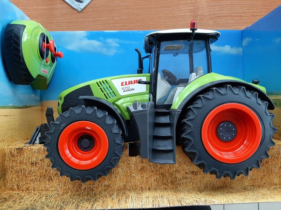 Zabawka BRUDER CLAAS AXION 8770 sterowany z pilota