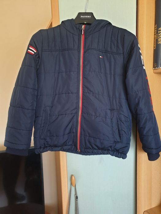 Kurtka zimowa firmy Tommy Hilfiger na 10'-12 lat