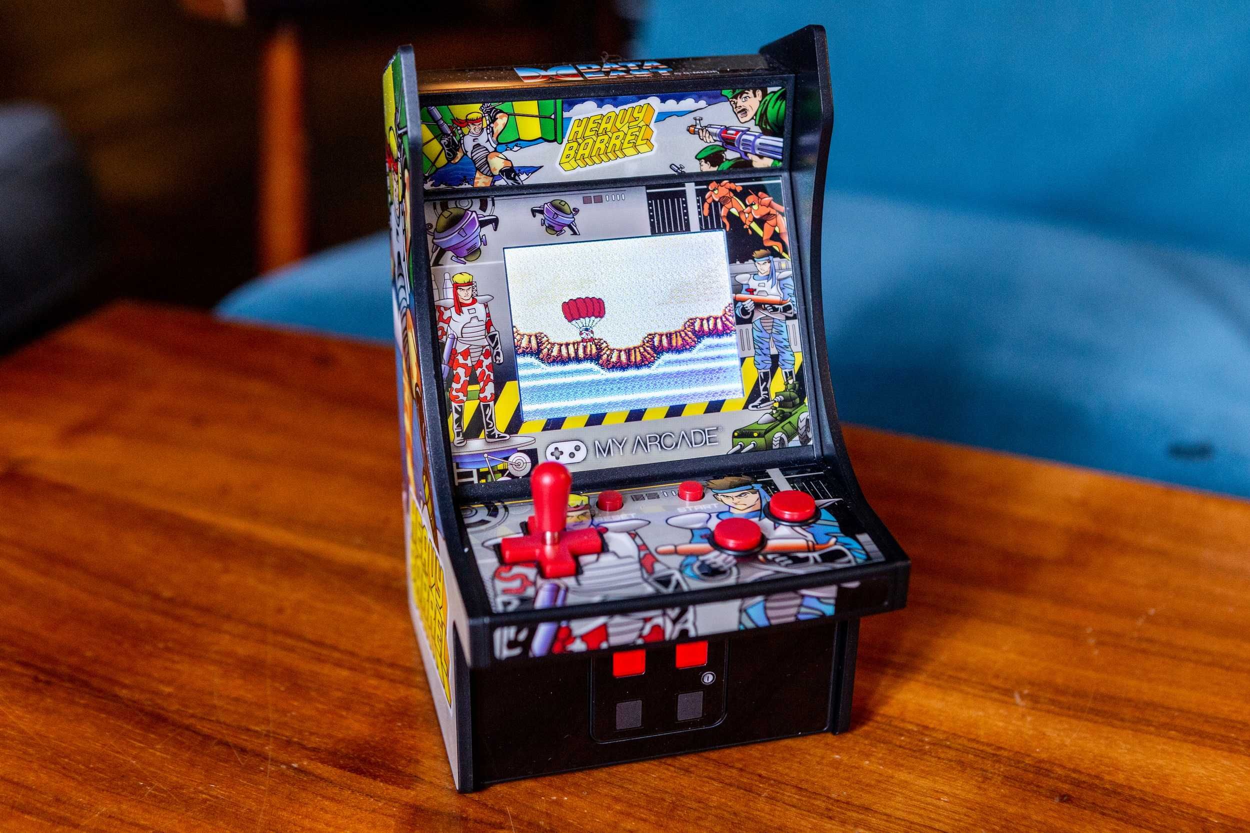 Konsola MyArcade Collectible Retro Heavy Barrel Micro Player