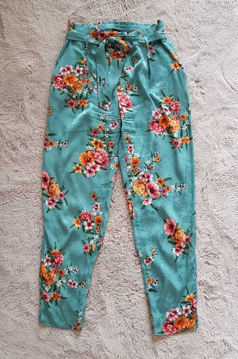 RIVER ISLAND Spodnie 7/8 100% Wiskoza Chinosy 36 S Kwiaty Wysoki stan