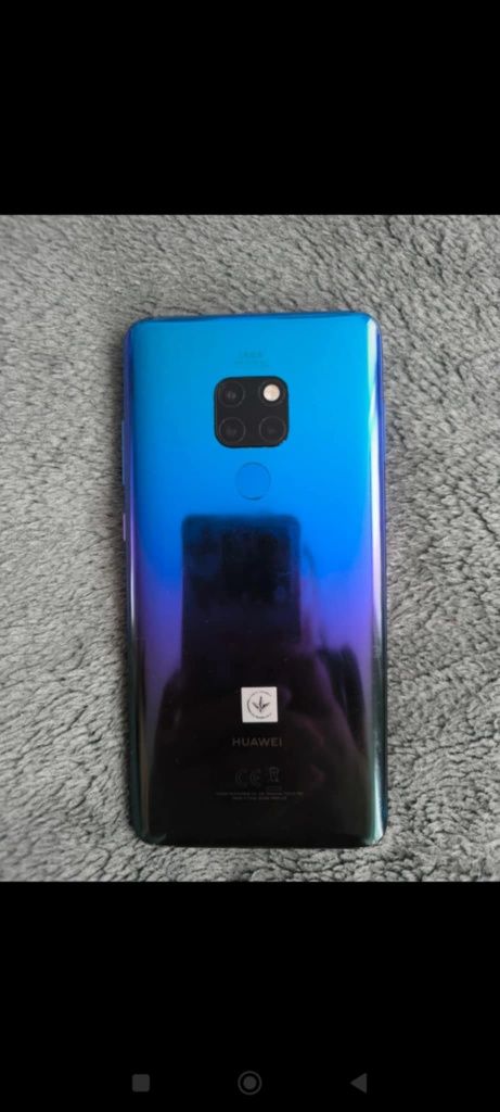 Telefon  Huawei Mate 20