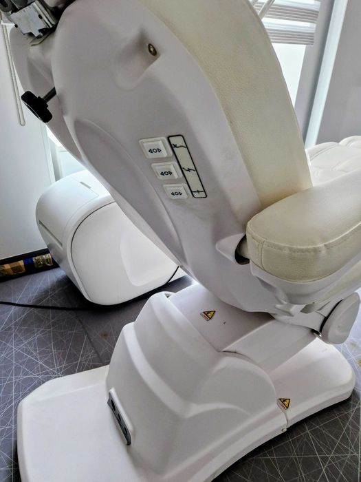 Fotel kosmetologiczny KAZARO