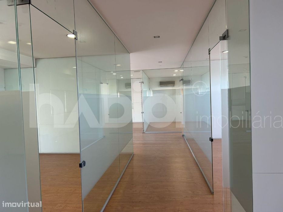 Escritórios para arrendar em VFS Pedro, Barcelos