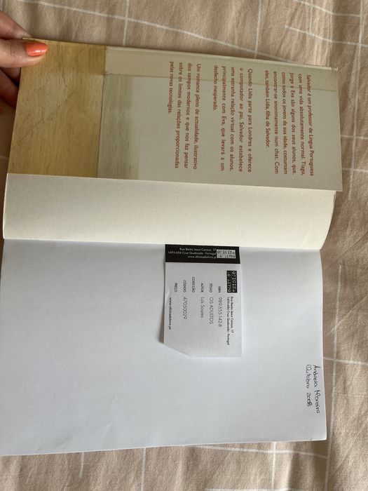 Livro “Os Adultos”