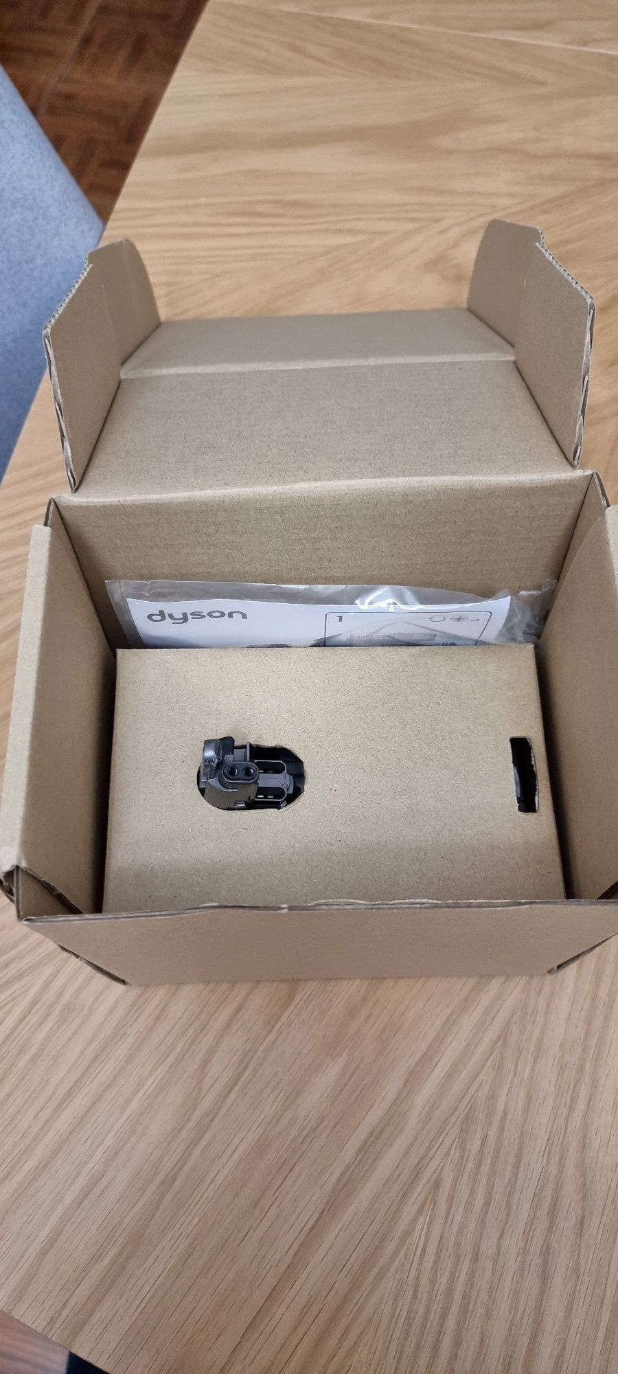 Bateria Dyson V10 como nova