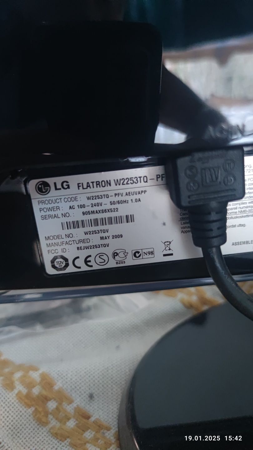 Sprzedam monitor LG Flatron 23 cale