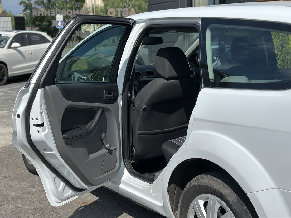 FORD FOCUS 2010 року, 1.6 дизель, механіка, передній привід.