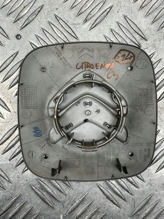 Citroen C3 Dekielek OSŁONA Znaczek